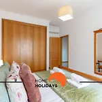 #316 New Town Nightlife Nearby *